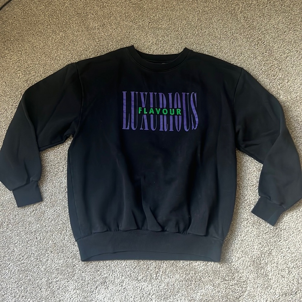 Luxurious Flavour crewneck sweatshirt mens size small